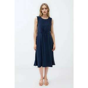 Rochie cu decolteu rotund imagine