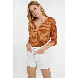 Bluza cu decolteu in V - model in dungi si maneci trei sferturi imagine