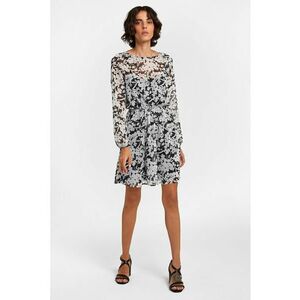 Rochie mini cu model floral si maneci semitransparente imagine