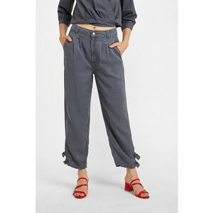 Pantaloni din lyocell cu talie medie - croiala dreapta si pliuri imagine