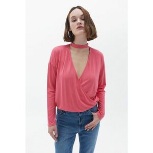 Bluza cu decolteu cache-coeur si decupaj imagine