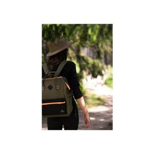 Rucsac impermeabil cu buzunare multiple si port USB imagine