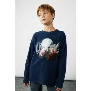 Bluza cu imprimeu si decolteu la baza gatului imagine