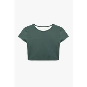 Tricou crop cu decolteu la baza gatului imagine