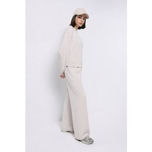 Bluza de trening cu decolteu la baza gatului - din amestec de modal imagine