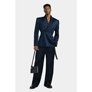 Sacou cu imprimeu și închidere prin nasture imagine