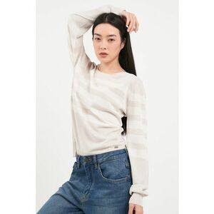 Pulover cu dungi imagine