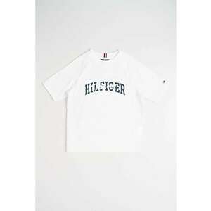 Tricou cu decolteu la baza gatului si imprimeu imagine