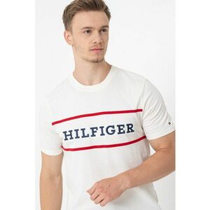 Tricou cu imprimeu si decolteu la baza gatului imagine