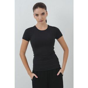 Tricou slim-fit cu decolteu la baza gatului imagine