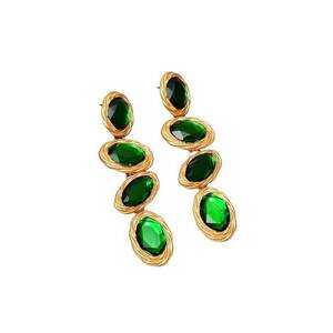 Cercei aurii - lungi - cu pietre verzi - Gloria C8 - imagine