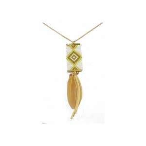 Colier auriu - cu pandantiv din margelute si pene - Leander C28 - imagine