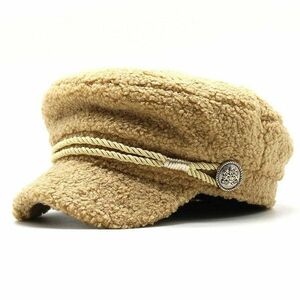 Sapca bej - material fluffy - cu snur decorativ - Ady - imagine