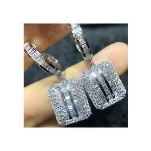 Cercei argintii - dreptunghiulari - cu pietre din zirconiu - Davia C7 - imagine