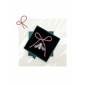 Brosa argintie - forma de albinuta cu pietre din zirconiu - cu snur de martisor si cutiuta cadou - Alka imagine
