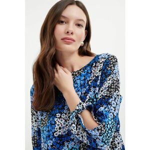 Bluza cu model si decupaje imagine