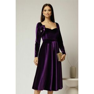 Rochie DY Fashion din catifea mov cu decolteu inima si accesoriu la bust imagine
