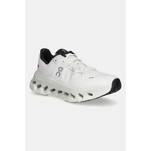 On sneakers CLOUDTILT imagine