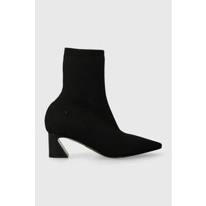 Patrizia Pepe botine imagine