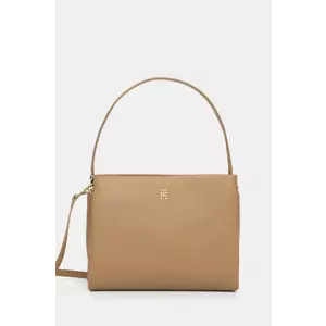 Tommy Hilfiger poseta imagine