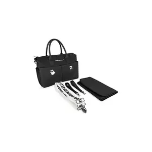 Karl Lagerfeld troller imagine