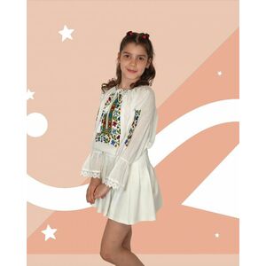 Ie traditionala fetite Silvia 2 imagine