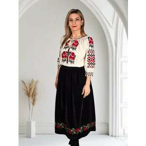 Ie Traditionala Tantica 6 imagine