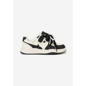 Sneakers fete Alesandra albi imagine