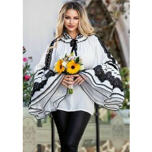 Bluza romantic vintage Venezia pretioasa alba cu maneci clopot imagine