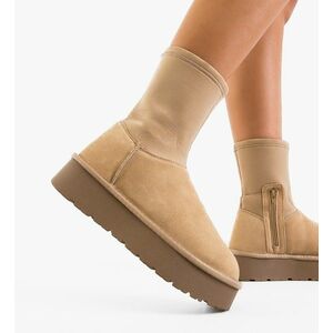 Cizme tip Ug Daboka Bej imagine