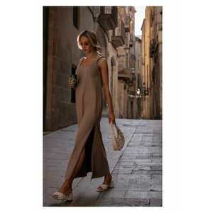 Rochie maxi cu decolteu adanc la spate - cacao - imagine