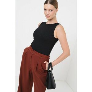 Top elastic cu logo si fermoar pe partea din spate - Negru imagine