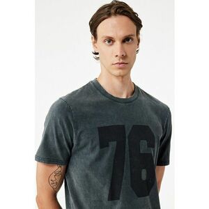 Tricou regular fit cu imprimeu - Gri carbune imagine