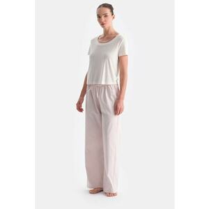 Pijama lejera cu model in dungi - Roz pastel/Alb murdar imagine