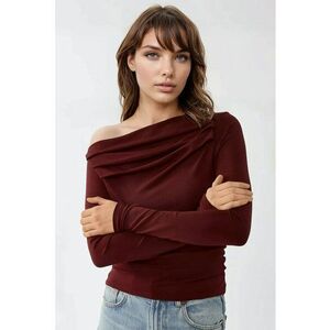 Top dama - texturat - guler asimetric - rosu - bumbac imagine