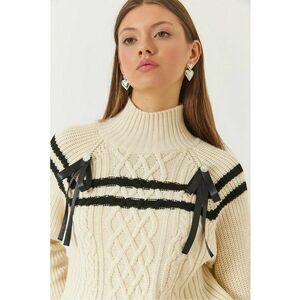 Pulover tricotat - guler inalt - detaliu panglica - bej - tricot - imagine