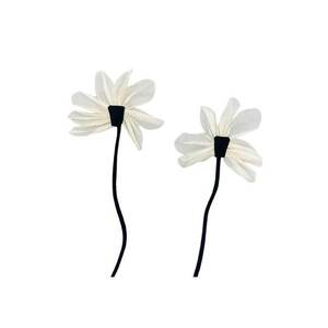 Set 2 brose tip floare - bej - Basilia C12 imagine