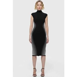 Rochie midi fara maneci si guler inalt - Negru imagine