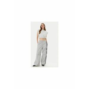 Pantaloni ampli cu buzunare laterale imagine