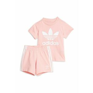 Trening cu tricou si pantaloni scurti imagine
