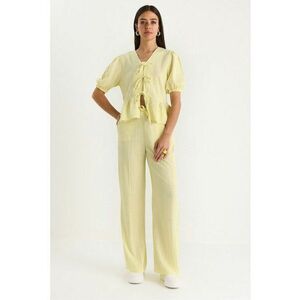 Set camasa si pantaloni dama - textil - decolteu in V - galben - imagine