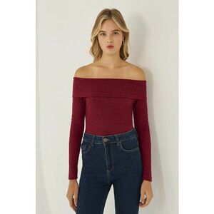 Pulover cu decolteu pe umeri imagine