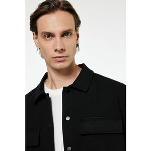 Camasa regular-fit cu buzunare pe piept - Negru imagine