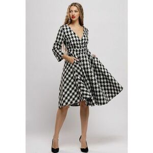 Rochie mini cu croiala in A si buzunare - Alb/Negru/Gri imagine
