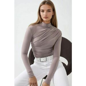 Bluza cu guler inal - imagine