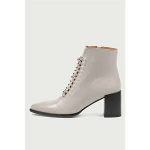 Botine de piele lacuita cu varf ascutit Danielle - Grej imagine