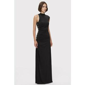 Rochie maxi - cu un umar decupat si detalii metalice - Negru imagine