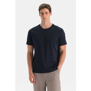 Tricou cu decolteu la baza gatului si model uni - Bleumarin imagine