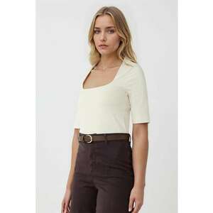 Bluza cu decolteu patrat - Maro nisip imagine