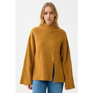 Pulover lejer cu slit frontal - Maro deschis imagine